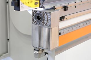 HYDRAULIC CROWNING SYSTEM 